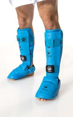 shin⭐︎ karate-kumite-schienbein-fuss-