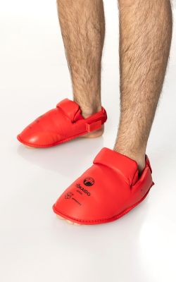 Karate Fußschutz, TOKAIDO, WKF, mit Klettverschluss Karate Fußschutz, TOKAIDO, WKF, mit Klettverschluss